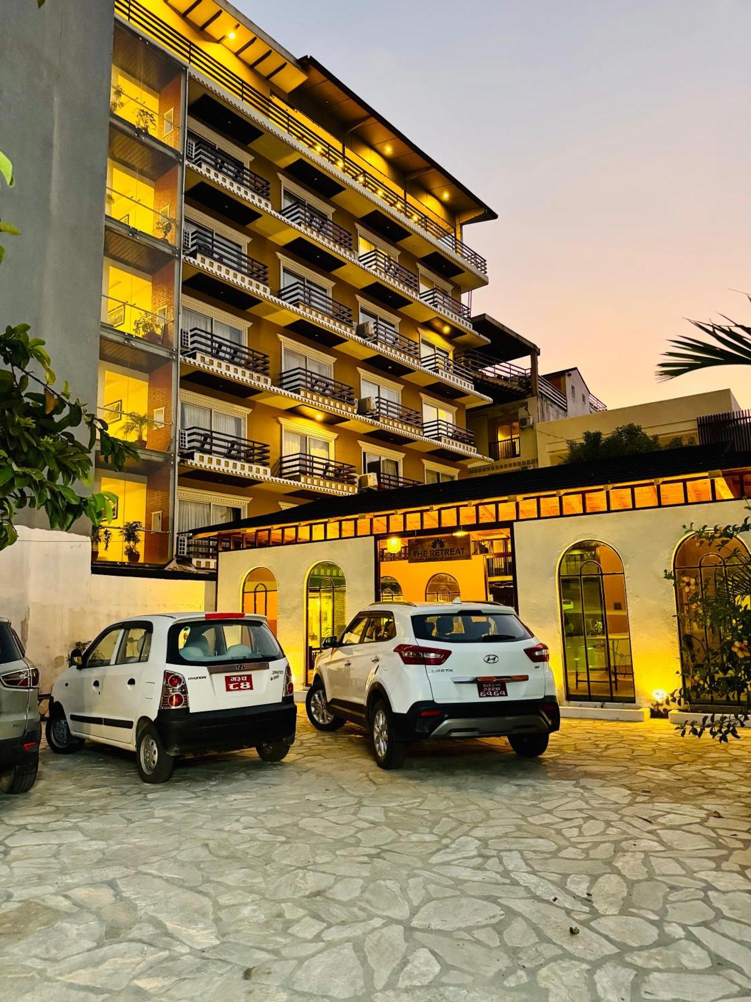 Bodhi Suites Boutique Hotel And Spa Pokhara Exterior photo
